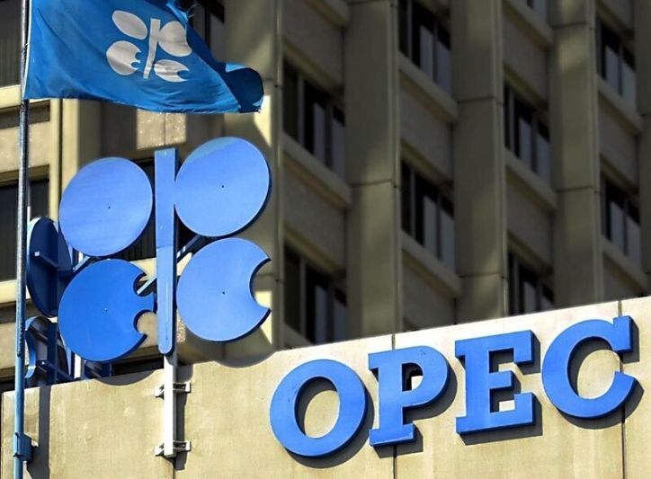 تجارت گردان | اوپک بدون توجه به توافق فریز نفتی تولید خود را افزایش داد