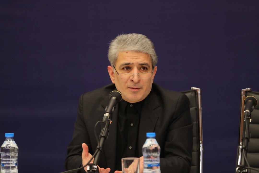 تجارت گردان | مدیرعامل بانک ملی ایران: خلاقیت و ایده پردازی سرلوحه اقدمات روسای شعب باشد
