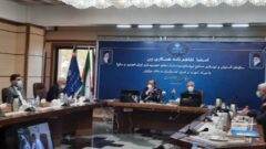 امضای تفاهم نامه همکاری خودروسازان و بنیاد شهید در واگذاری خودرو به جانبازان ، خانواده های شهدا و مدافعین حرم