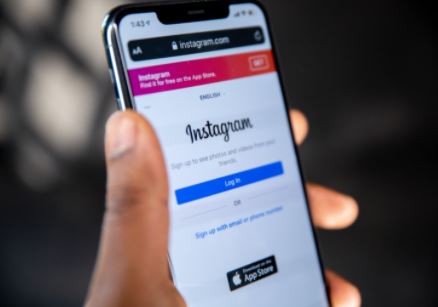 اینستاگرام ممکن است در آینده از کاربران بخواهد هویت خود را با ویدئوی سلفی تایید کنند