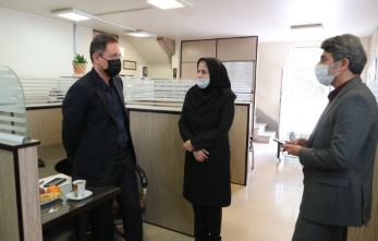 عضو هیات مدیره بانک ملی ایران: برای ارایه خدمات بی منت در فضای متعهدانه و دوستانه در تلاشیم
