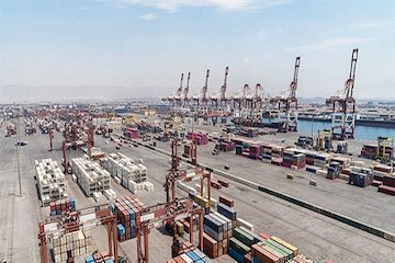 تجارت گردان | عملیات کانیتنری در بندر شهید رجایی به مرز ۱,۲میلیونTEU رسید/ رشد ۵درصدی کانتینرهای صادراتی و ترانشیپی