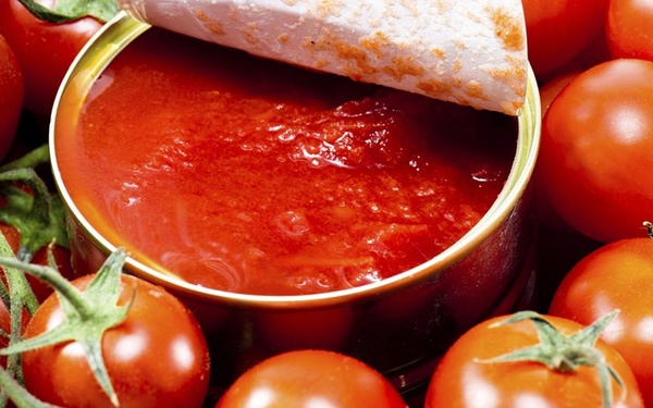 عرضه رب استحصالی از خرید حمایتی گوجه فرنگی در بورس