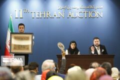حراج تهران به اقتصاد هنر کمک شایانی کرد
