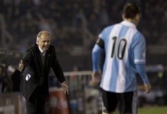 سرمربی سابق تیم ملی آرژانتین درگذشت
