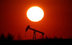 قیمت نفت خام رشد کرد/ برنت در آستانه ۷۰ دلاری شدن