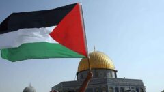 مراسم نمادین اهتزاز پرچم فلسطین در میادین اصلی سراسر کشور برگزار شد