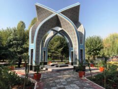 معاون استانداری : ۲۶ اِلمان شهدا در شهرهای یزد نصب شد