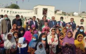 افتتاح مدرسه امید تجارت در روستای “بمباسری”چابهار