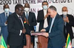 قرارداد تولید دوهزار تاکسی در سایت سنگال ایران‌خودرو به امضا رسید